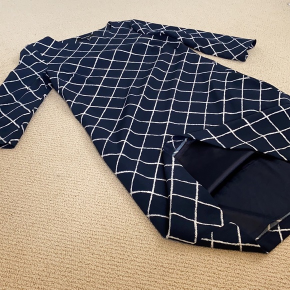 3/4 Sleeve Ellen Tracy Sheath Dress - Picture 5 of 5